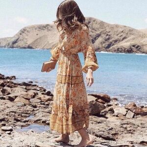 Reserved. Spell & The Gypsy Collective | Seashell Gown